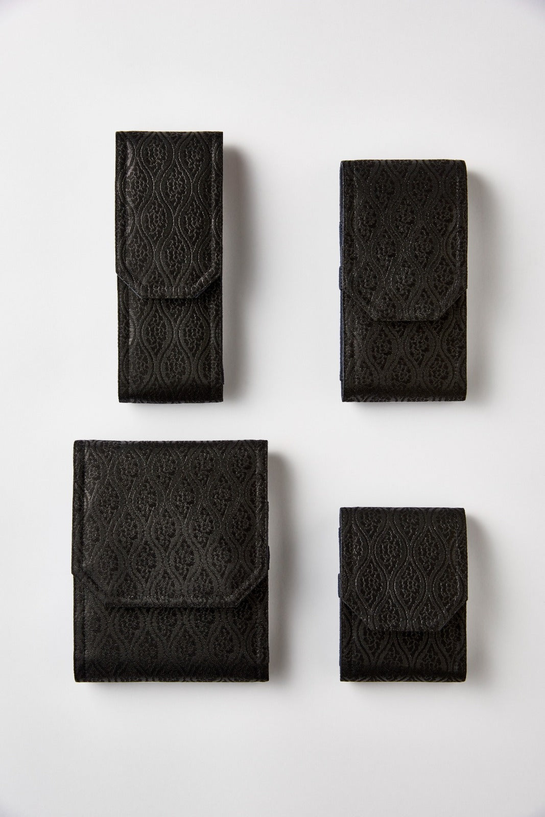 フラップ付き ペンケース 黒雲立涌